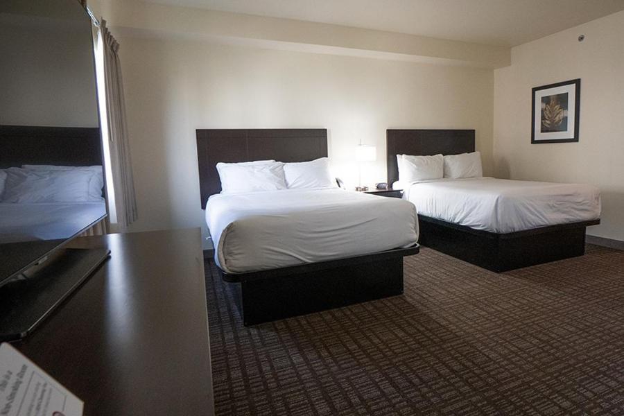 Cobblestone Hotel & Suites-Sheldon Esterno foto